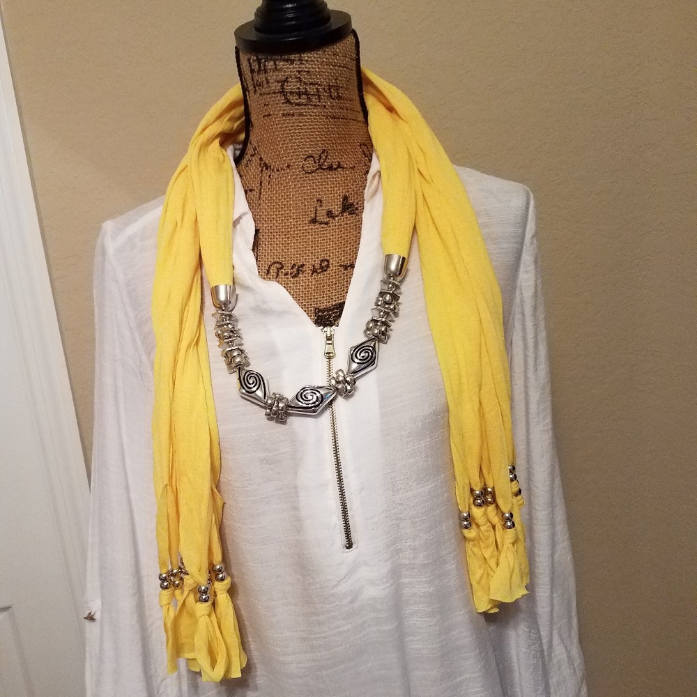 Scarf